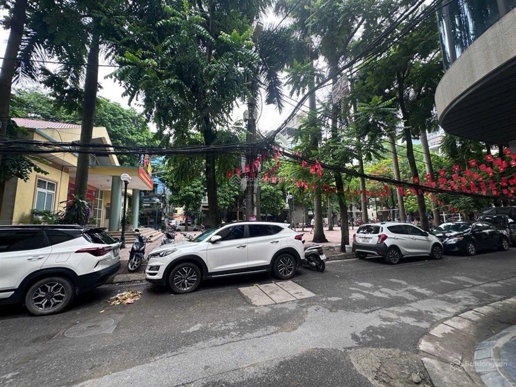 Bán nhà phân lô khuất duy tiến ô tô tránh, vỉa hè, kinh doanh 40m 4 tầng 16,8 tỷ