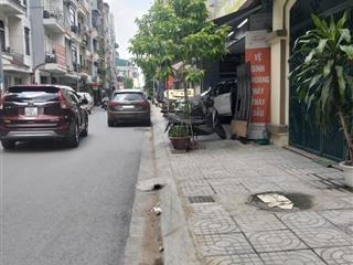 Bán nhà phân lô nguyễn xiển vỉa hè ô tô tránh kinh doanh dòng tiền sẵn 25 tr/tháng
