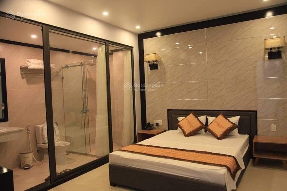 Trí đại bán khách sạn tuần châu, sát bến du thuyền, 11 phòng, full nội thất, vận hành tốt