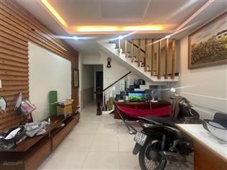 Lê hồng phong, 3 tầng, hxh  dt 4m x 15m  giá 7.6 tỷ