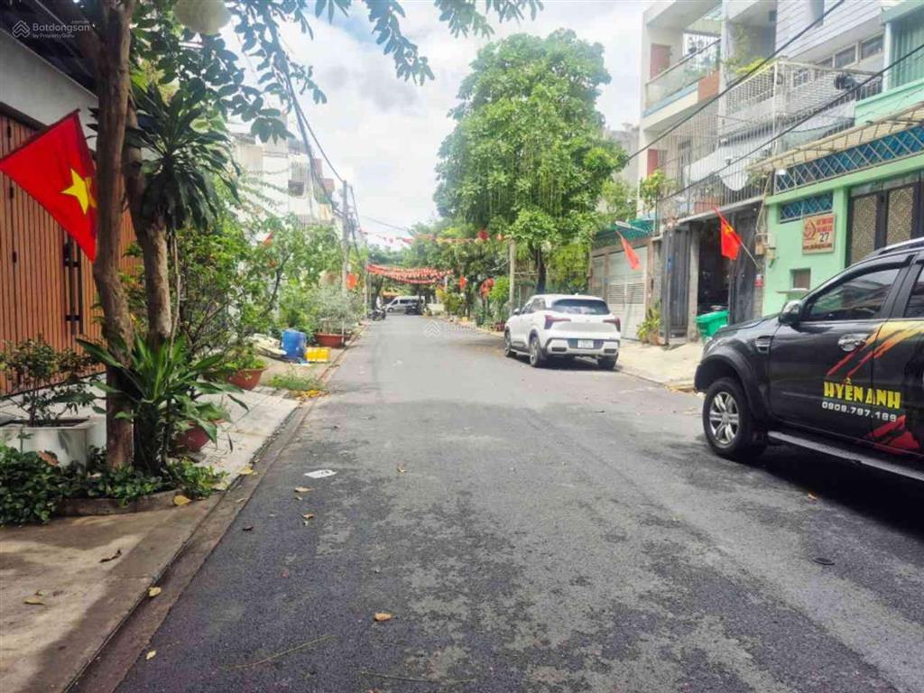 Nhà mặt tiền đường số 9  kdc hồng long, phường hiệp bình, thủ đức