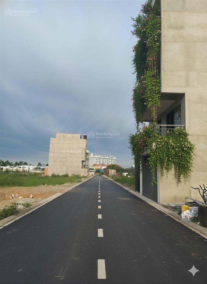 Bán nhà 5 tầng liền kế vành đai 2