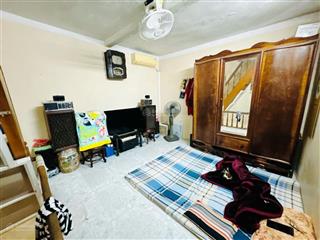 Bán nhà phố hàng nón  40m2  3pn 2wc  giá 4.3 tỷ  có sổ đỏ