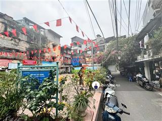 Bán tập thể văn chương  tầng 2  55m2  2pn 1wc khép kín  giá chỉ 3.3 tỷ