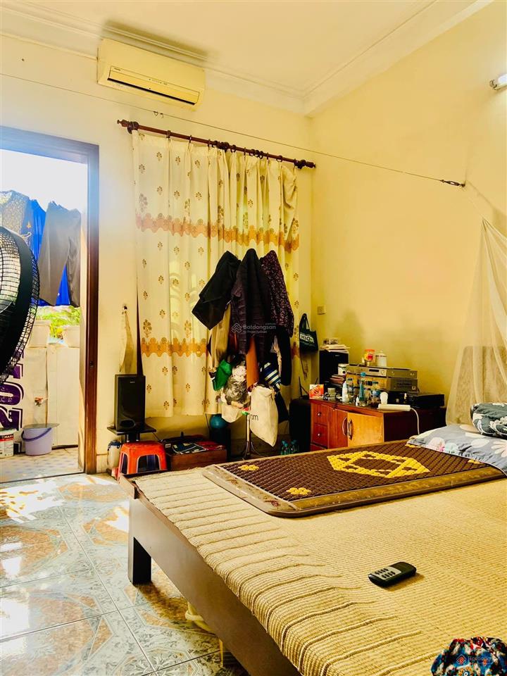 Chính chủ bán căn hộ tập thể giảng võ  sổ 37m²  giá 4.5 tỷ