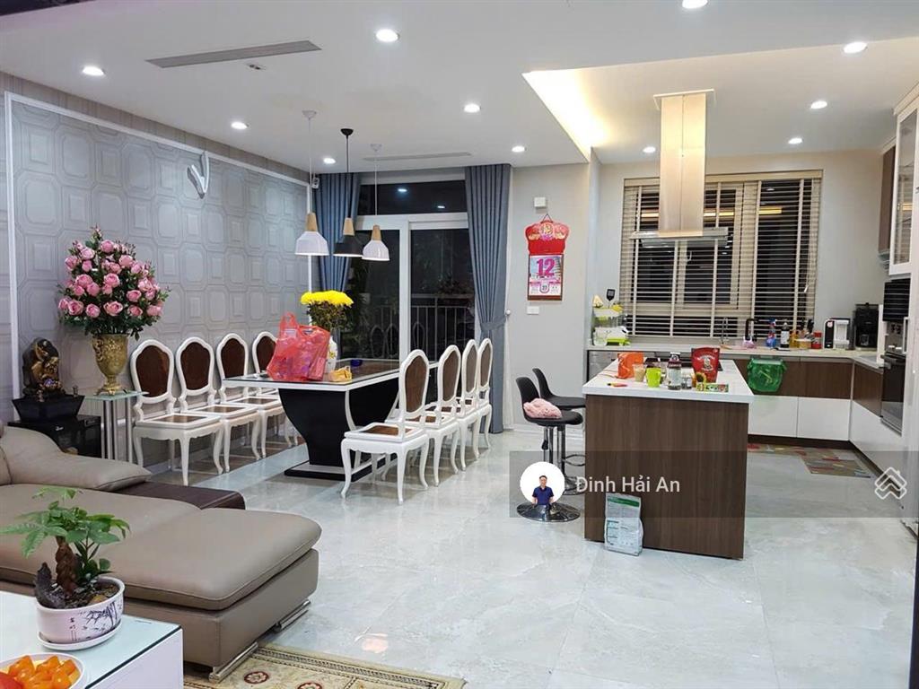 Cần bán gấp căn hộ chung cư 183 hoàng văn thái  2pn  1wc  giá chỉ 5.2 tỷ
