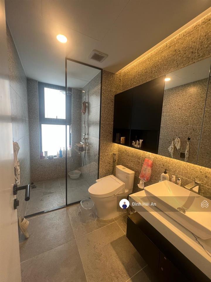 Chỉ 5.75 tỷ  chung cư thang máy 2pn 1wc  hàng xóm đh bách khoa  sổ đỏ chính chủ
