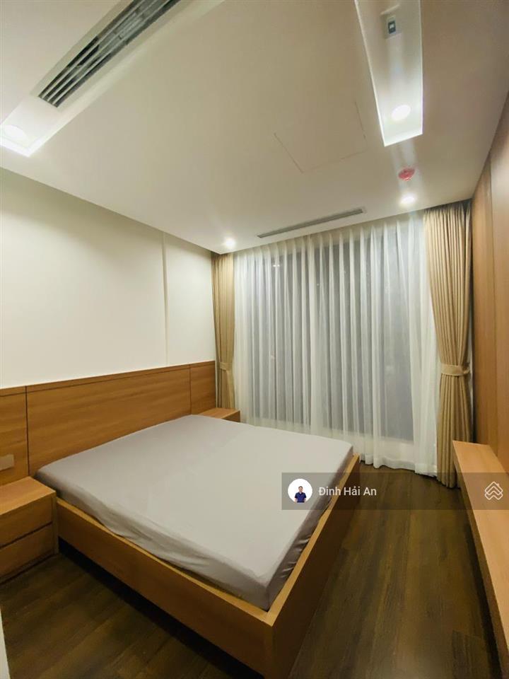Chỉ 6.5 tỷ  chung cư newtaco  vĩnh phúc  ba đình  72m2  2pn 1wc  căn góc thoáng sáng