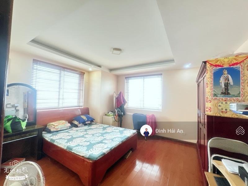 Chỉ 4.5 tỷ  tầng đẹp  full nội thất  chung cư oct2 đặng xuân bảng  có lốt ô tô  2pn 2wc