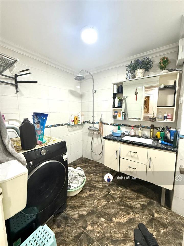Chính chủ bán căn hộ chung cư 2pn 2wc gần đh kh xh & nhân văn  căn góc  giá chỉ 4.75 tỷ