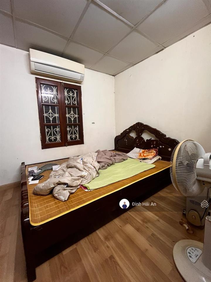 Bán căn hộ tập thể thái thịnh. giá đầu tư. sổ 36/80m2. dòng tiền ~ 10 triệu/tháng