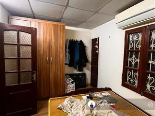 Bán căn hộ tập thể thái thịnh. giá đầu tư. sổ 36/80m2. dòng tiền ~ 10 triệu/tháng.