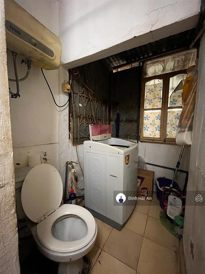 Bán căn hộ tập thể thái thịnh. giá đầu tư. sổ 36/80m2. dòng tiền ~ 10 triệu/tháng