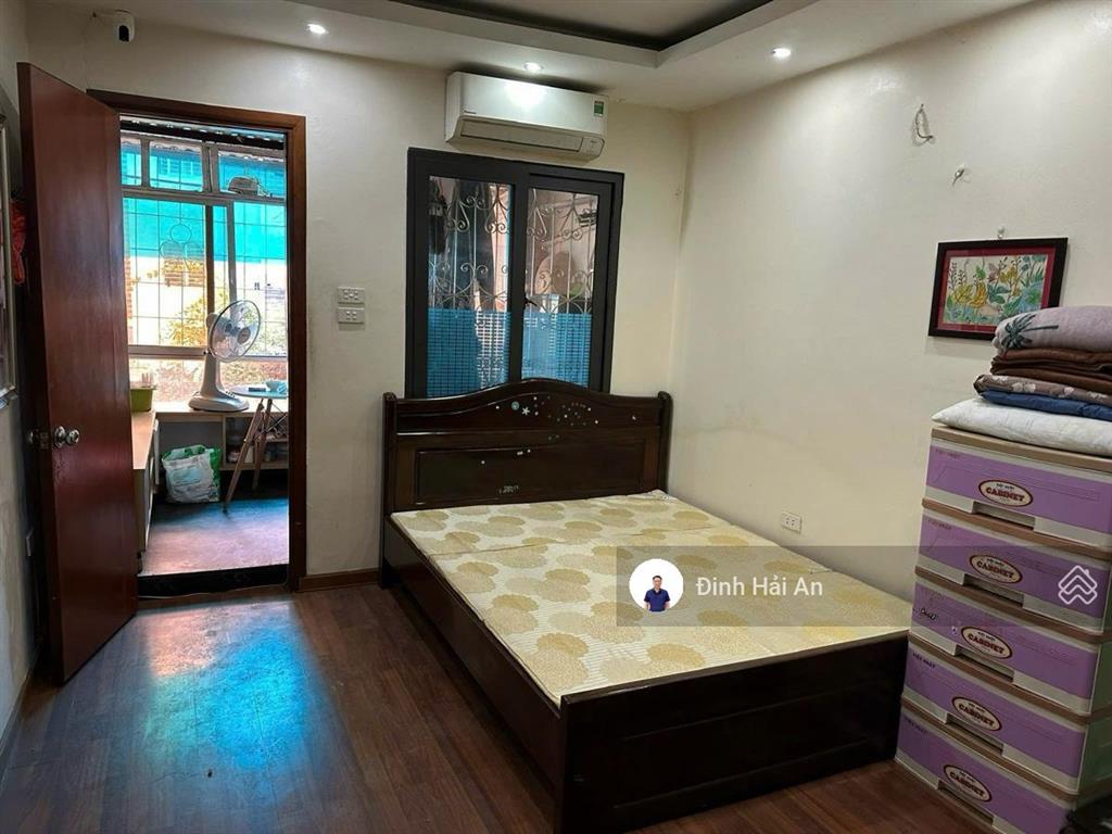 Chính chủ bán căn hộ tập thể kim liên  khu b  65m2  2pn 1wc  giá 3.2 tỷ