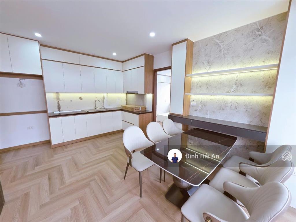 Chính chủ bán căn hộ chung cư ngay ngã tư sở  căn góc  có lối ô tô  62m2  5,35 tỷ