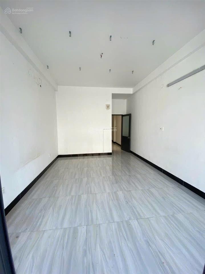 Cho thuê nhà 1 trệt 2 lầu p. thống nhất, biên hòa . 0906 694 ***