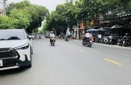 Siêu phẩm mặt tiền đường phan trung