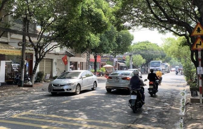 Siêu phẩm mặt tiền đường phan trung