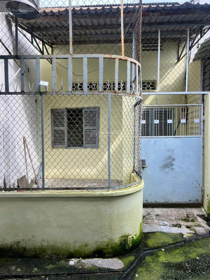 Nhà cấp 4. phường trấn biên. đường phan đình phùng. 0906 694 ***