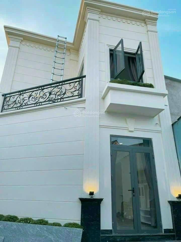 Bán căn nhà p. tân phong ngay chợ phúc hải. 0906 694 ***