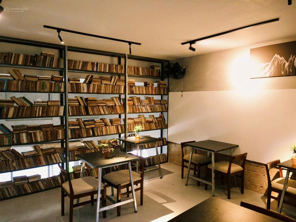 Sang quán cafe 18 mét mặt tiền ngay công viên biên hùng 350 triệu. sđt 0906 694 ***