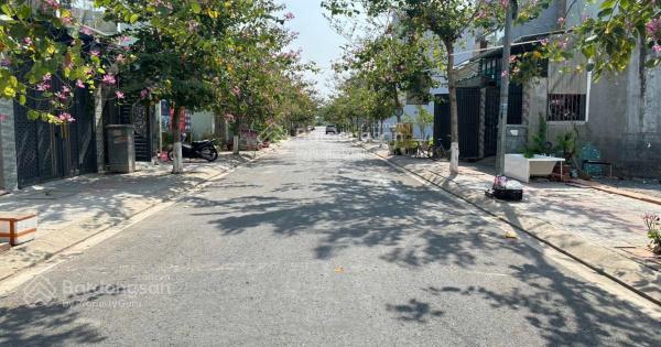Bán nhà 1 trệt 2 lầu  kdc bửu long, biên hoà