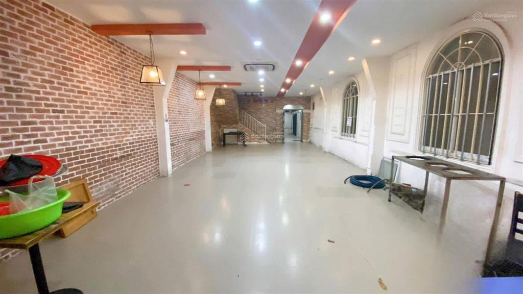 Cho thuê nhà mặt tiền hà huy giáp gần vòng xoay biên hùng