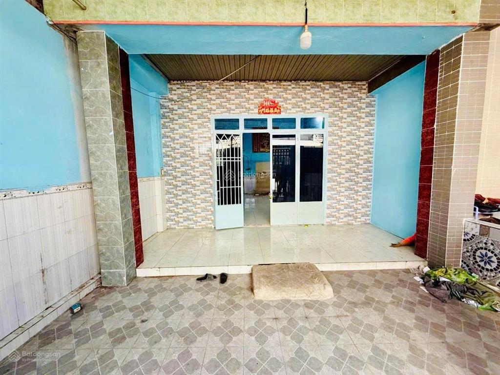 Bán căn nhà cấp 4 gần ngay bờ kè phường bửu long chỉ 3 tỷ 600tr