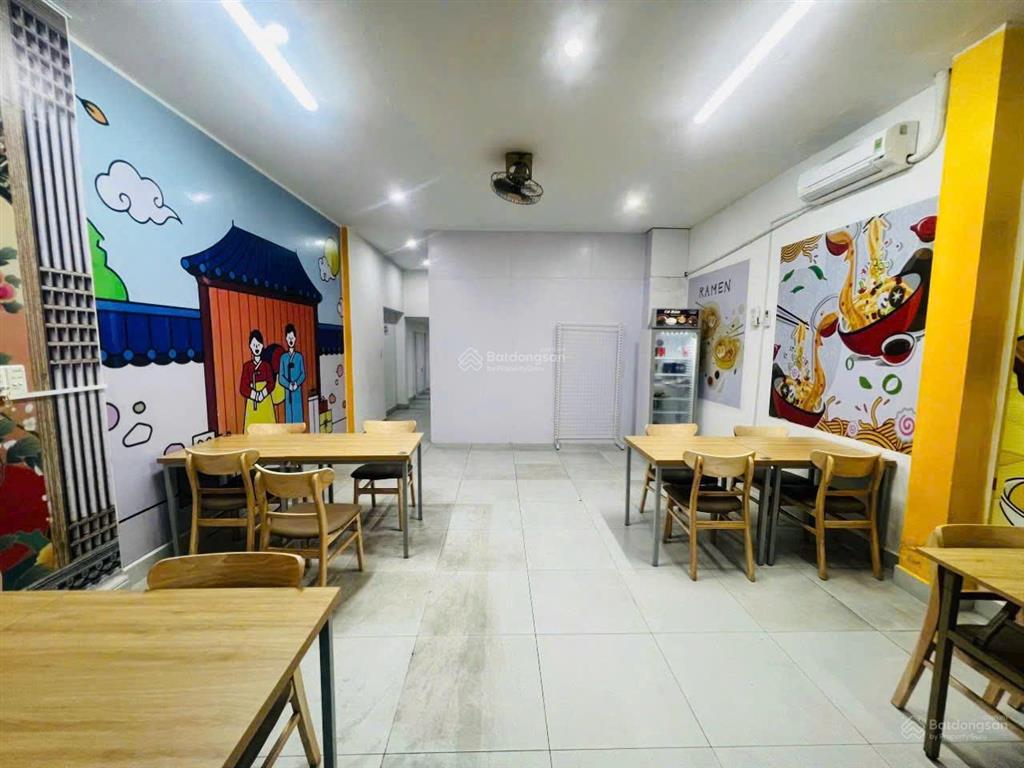 Cho thuê nhà 1 trệt 2 lầu mặt tiền đường 30/04 ngay vòng xoay biên hùng. p. trấn biên