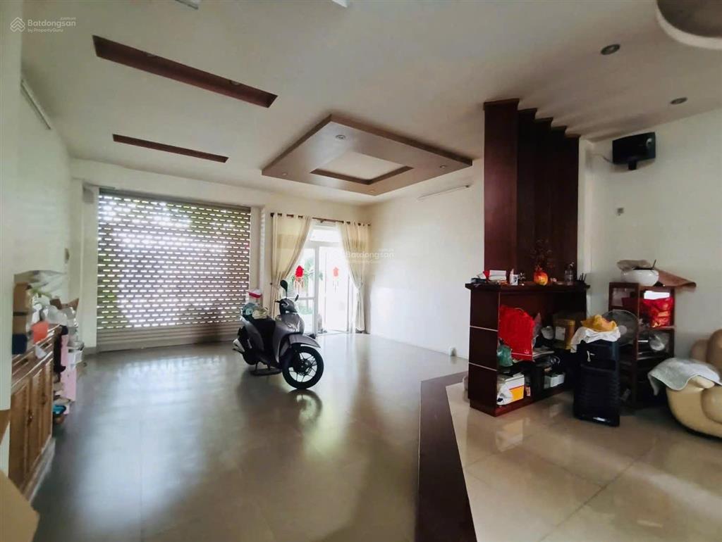 Bán nhà 1 trệt 2 lầu 2 mặt tiền đường nguyễn thành phương, p. trấn biên