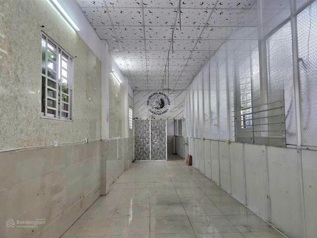 Cho thuê mặt bằng gần siêu thị vinatex, p. quang vinh, biên hòa, dt 210m2, 25tr/tháng, 0906 694 ***