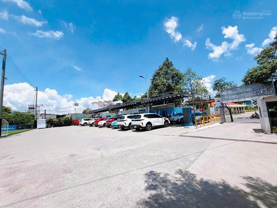 Bán quỹ đất tmdv mặt tiền đường dương tử giang gần vincom biên hòa 6.725m2, giá 155 tỷ