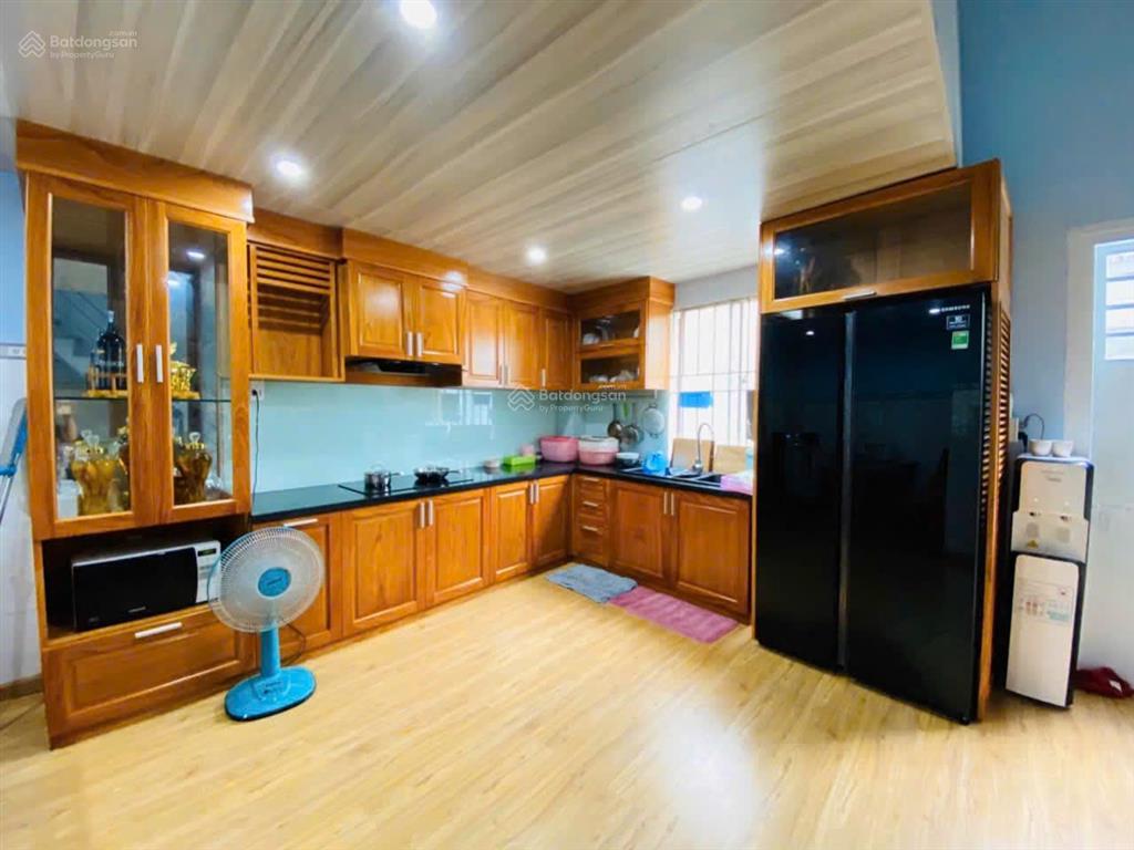 Cho thuê nhà nguyên căn p. tam hiệp. đầy đủ nội thất như hình.