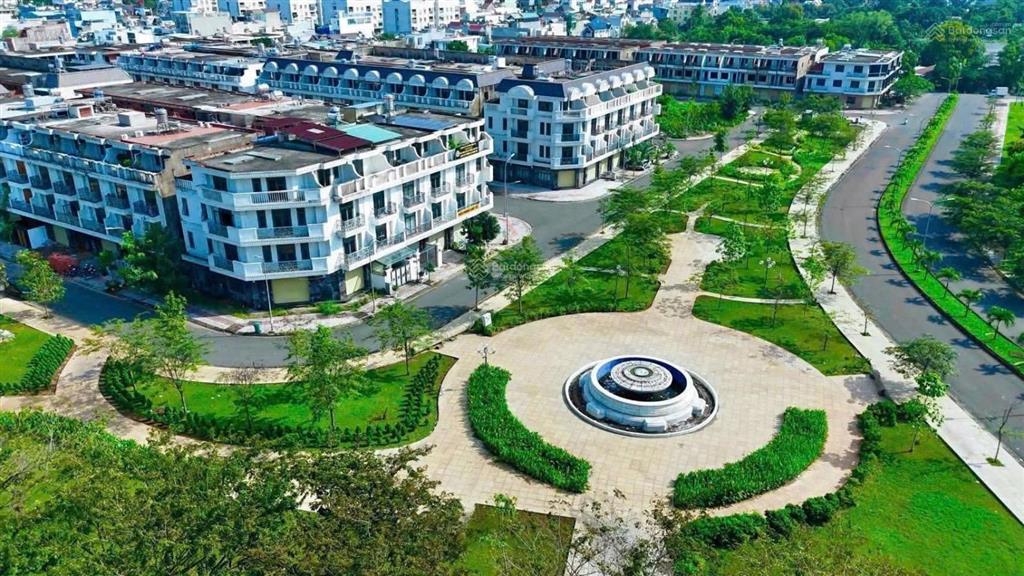Bán gấp nhà 1t2l rẻ nhất khu chỉ 5,1 tỷ, bán nhà thô 1 trệt 2 lầu kdc bửu long 3