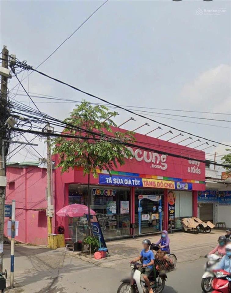 Cho thuê mặt tiền đường lớn ngay ngã 3 tam hiệp