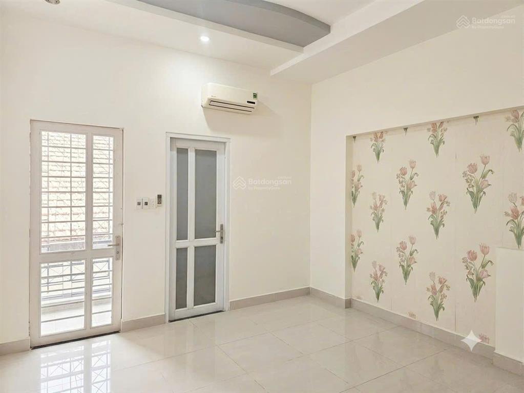 Bán nhà 1 trệt 3 lầu kdc d2d võ thị sáu, biên hòa