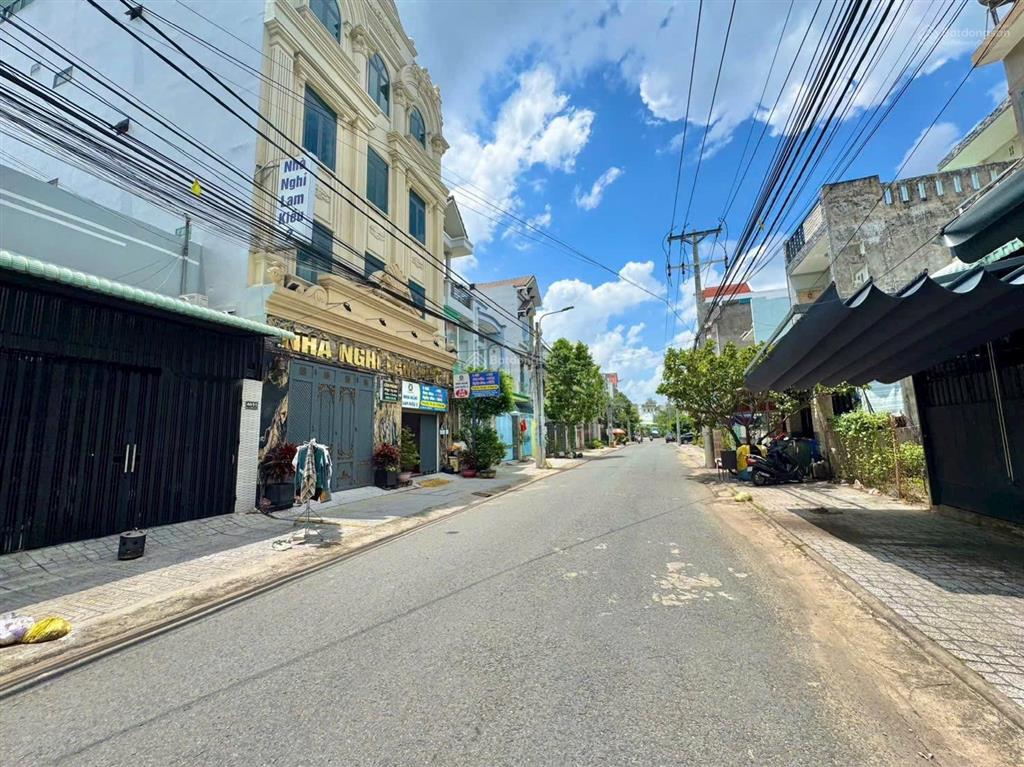 Bán căn nhà 1 lầu 1 trệt ngay đường nguyễn du  p. quang vinh  biên hoà