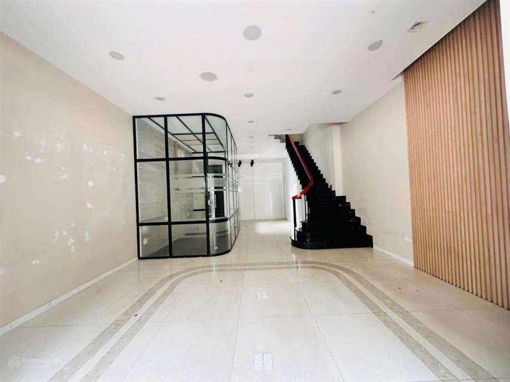 Cho thuê shophouse vincom  biên hòa, dt 123,75m2, 32tr/tháng,  0906 694 ***