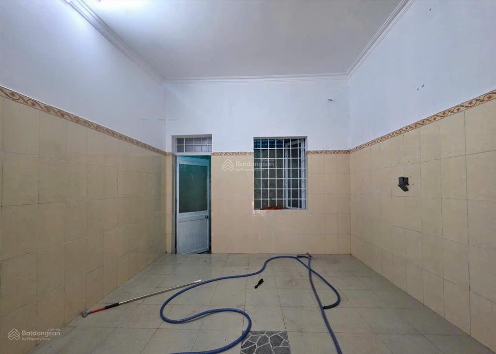 Cho thuê nhà đường d9, nhánh đường võ thị sáu, p. thống nhất cũ. dt 72m2, 18tr/tháng,  0906 694 ***