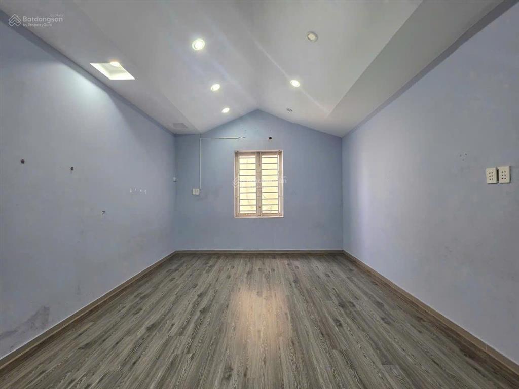Cho thuê nhà đường d9, nhánh đường võ thị sáu, p. thống nhất cũ. dt 72m2, 18tr/tháng,  0906 694 ***