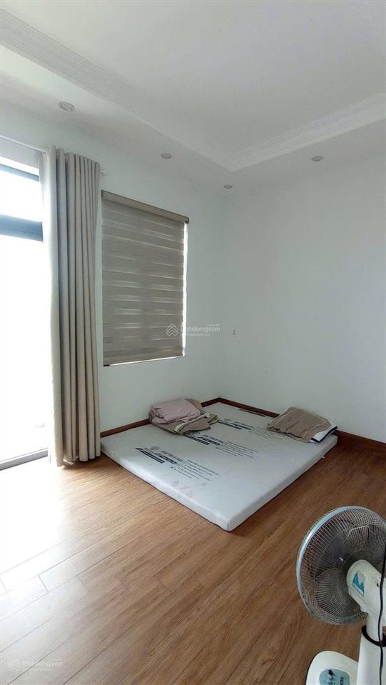 Cho thuê nhà nguyên căn 1t2l mặt tiền đường nguyễn thị tồn, dt 100m2, 13tr/tháng,  0906 694 ***