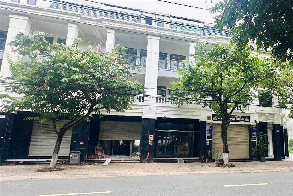 Cho thuê nhà nguyên căn 1t2l mặt tiền đường nguyễn thị tồn, dt 100m2, 13tr/tháng,  0906 694 ***