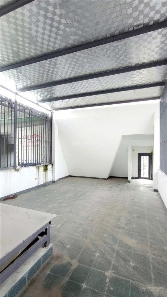 Cho thuê nhà nguyên căn 1t2l mặt tiền đường nguyễn thị tồn, dt 100m2, 13tr/tháng,  0906 694 ***