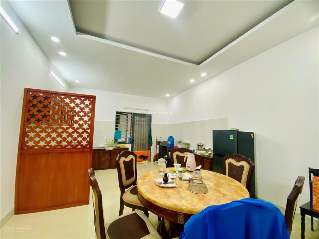 Cho thuê nhà nguyên căn 1 trệt 2 lầu đường n4 kdc bửu long  ngay song ngữ lạc hồng,  0906 694 ***