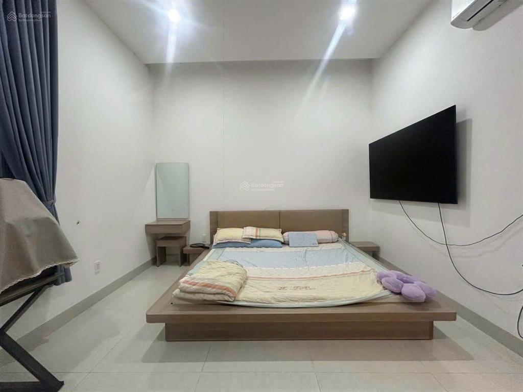 Cho thuê nhà 800m2 full nội thất gần khu dân cư phúc hải, p. tân phong, tỉnh đội, 800m2, 18tr/tháng