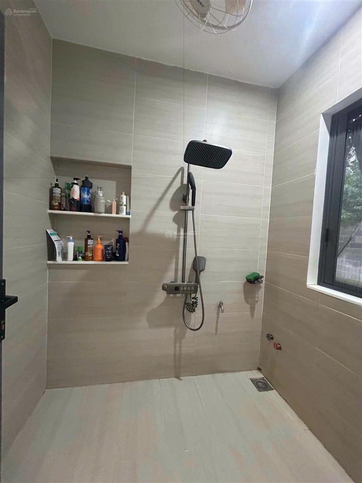 Cho thuê nhà 800m2 full nội thất gần khu dân cư phúc hải, p. tân phong, tỉnh đội, 800m2, 18tr/tháng