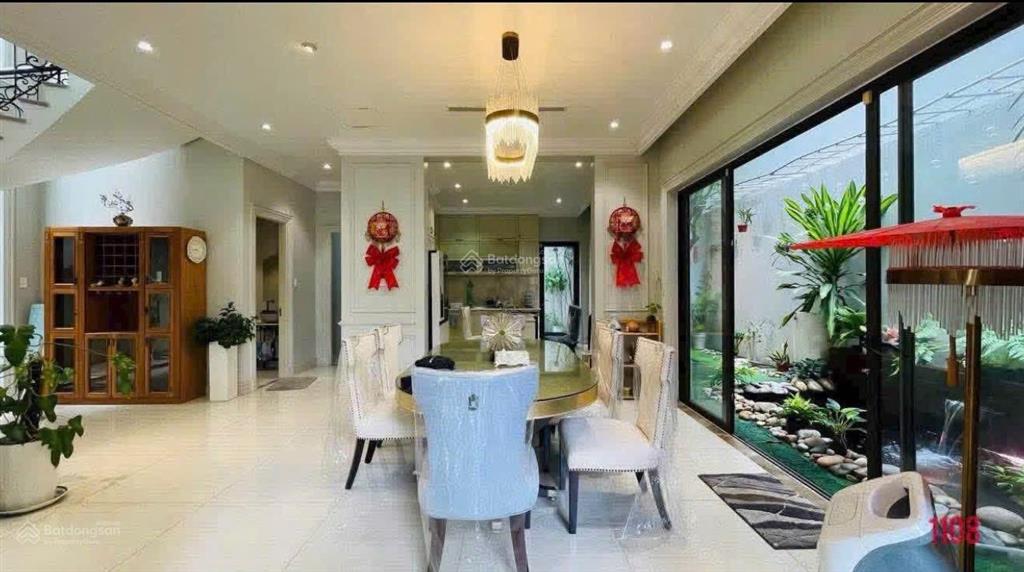 Cho thuê biệt thự hiện đại full nội thất khu d2d, p. trấn biên, dt 264m2, 40tr/tháng,  0906 694 ***