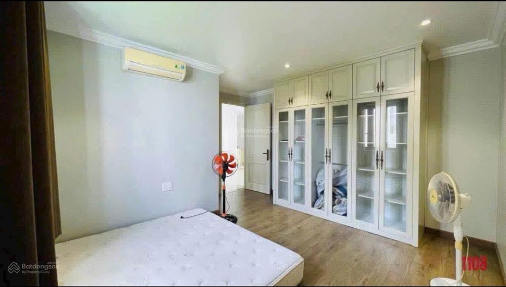 Cho thuê biệt thự hiện đại full nội thất khu d2d, p. trấn biên, dt 264m2, 40tr/tháng,  0906 694 ***