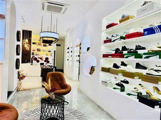Giảm gần 600 triệu  nhà 1 trệt 3 lầu full nội thất mặt tiền đường huỳnh văn nghệ  p. bửu long