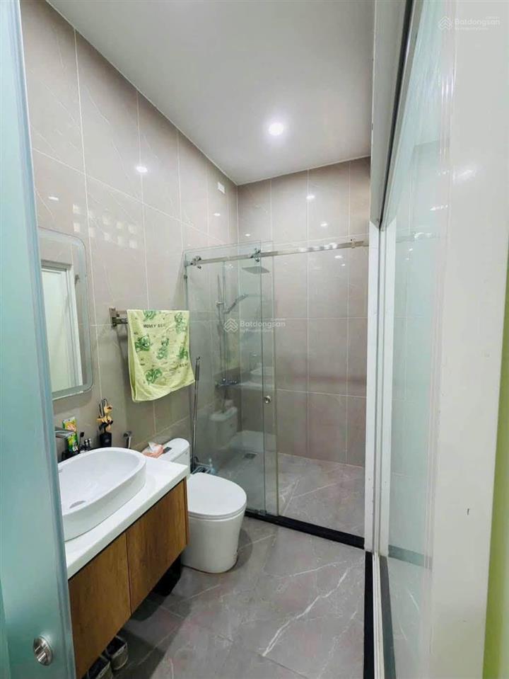 Giảm gần 600 triệu  nhà 1 trệt 3 lầu full nội thất mặt tiền đường huỳnh văn nghệ  p. bửu long